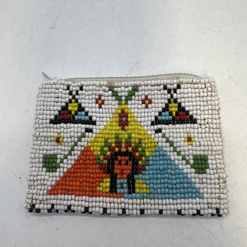 Vintage 1950's Native American Coin Purse Hand Beaded Leather 4" X 3"